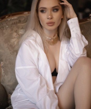 Анкета проститутки Регина - Фото, г. Алмазная, 21 год, №2238